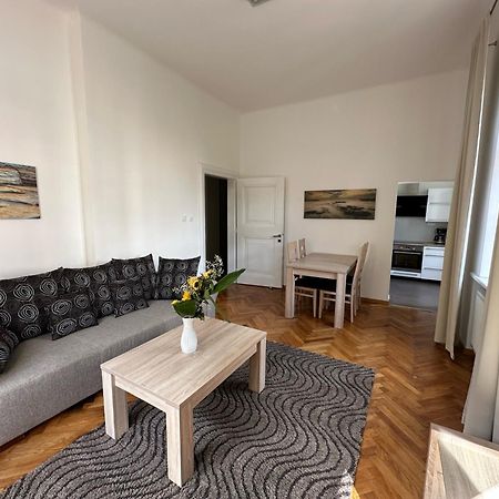 Villa Wingolf Карлові Вари Екстер'єр фото